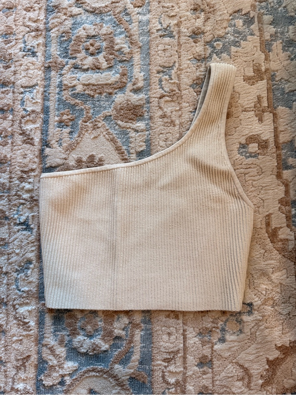 Aritzia Babaton Cream One-Shoulder Ribbed Crop Top